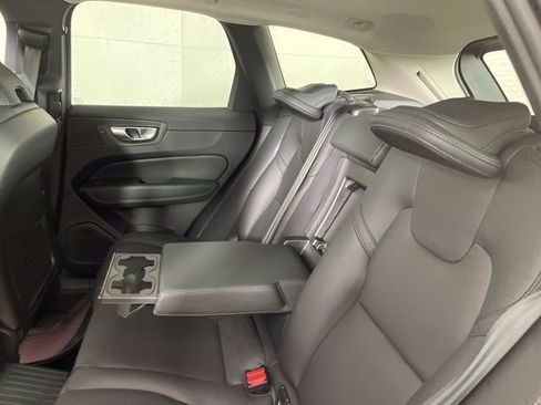 Certified 2024 Volvo XC60 T8 Plus w/ Protection Package Premier image 37