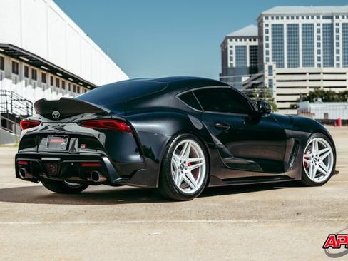 Used 2020 Toyota Supra Premium w/ Driver Assist Package image 9