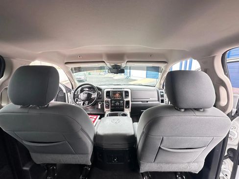 Used 2017 RAM 1500 Big Horn RWD image 12