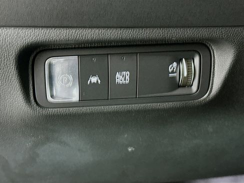 Used 2024 Honda Prologue Touring image 17