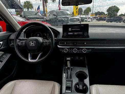 Used 2024 Honda Civic EX-L image 16