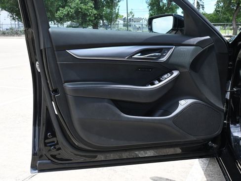 Used 2025 Cadillac CT5 Premium Luxury RWD image 19