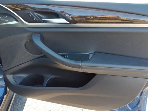 Used 2019 BMW X3 xDrive30i w/ Convenience Package image 9