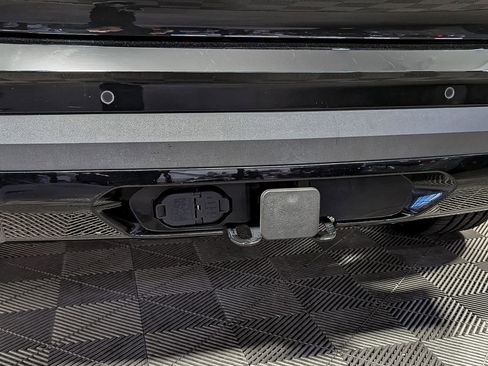 Used 2023 BMW X3 xDrive30i w/ Premium Package w/ZPA image 12