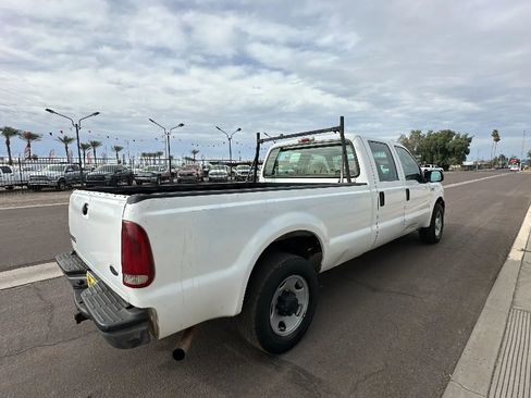 Used 2005 Ford F350 Lariat image 5