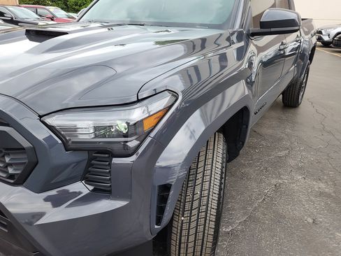 Certified 2024 Toyota Tacoma TRD Sport AWD/4WD image 9