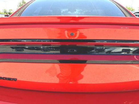 Used 2016 Dodge Charger R/T w/ Plus Group RWD image 31