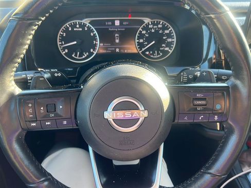 Used 2022 Nissan Pathfinder SL image 15