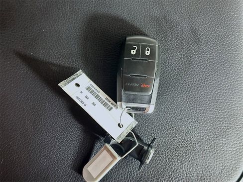 Used 2024 RAM 3500 Tradesman w/ Chrome Appearance Group image 35