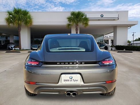 Used 2024 Porsche 718 Cayman image 5