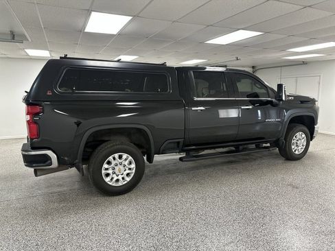 Used 2020 Chevrolet Silverado 2500 LTZ w/ LTZ Plus Package AWD/4WD image 8
