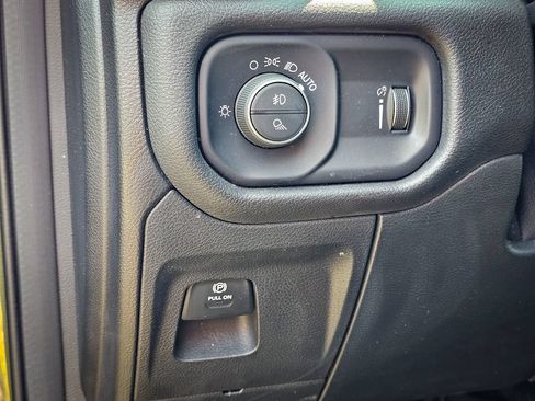 Used 2021 RAM 1500 Big Horn AWD/4WD image 15