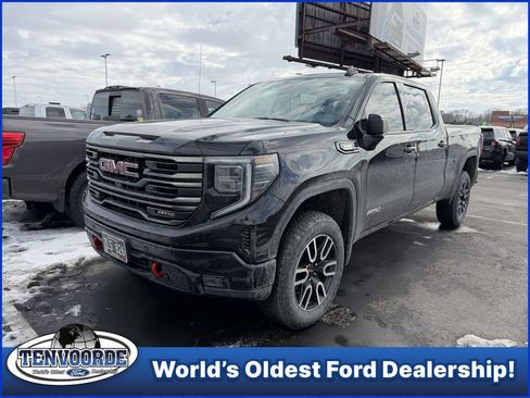 Used 2025 GMC Sierra 1500 AT4 w/ Technology Package image 1