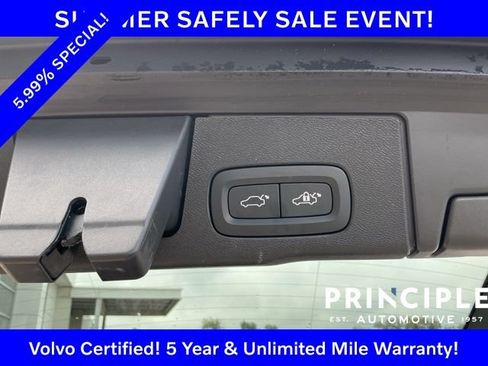 Certified 2023 Volvo XC60 T8 Plus AWD/4WD image 16