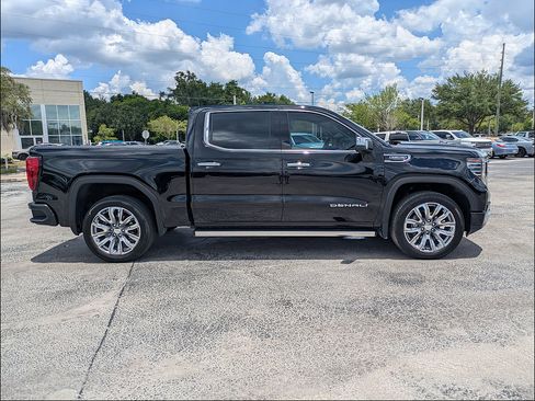 Certified 2025 GMC Sierra 1500 Denali w/ Denali Reserve Package AWD/4WD image 3