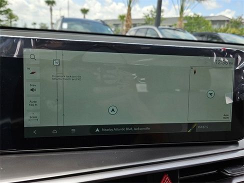 New 2025 Kia Sorento S w/ Panoramic Sunroof Package image 17