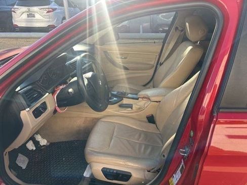 Used 2014 BMW 320i Sedan image 6