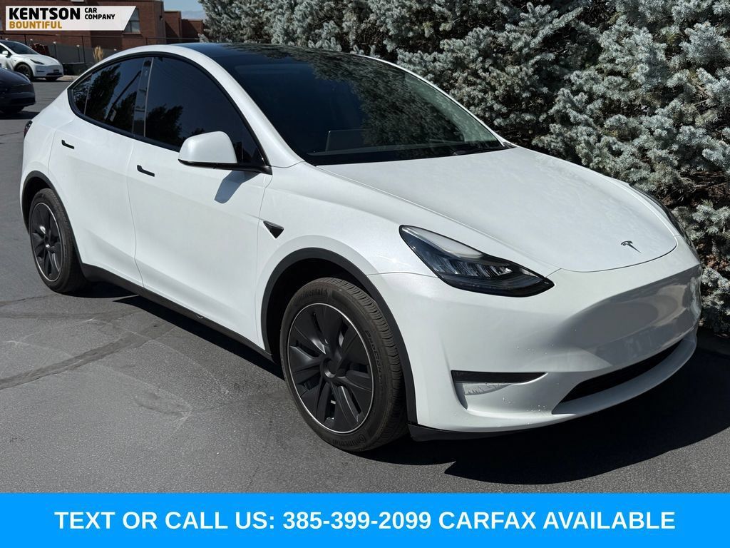 Used 2023 Tesla Model Y Long Range AWD/4WD image 12