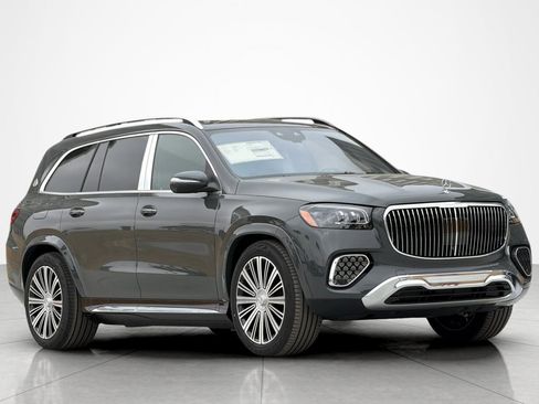 New 2026 Mercedes-Benz Maybach GLS 600 4MATIC image 7