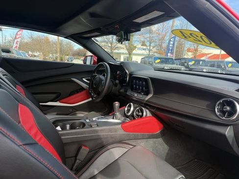 Used 2024 Chevrolet Camaro SS image 31