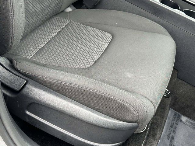 Used 2025 Kia Sportage LX AWD/4WD image 10