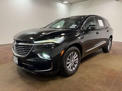 Used 2023 Buick Enclave Essence AWD/4WD image 39