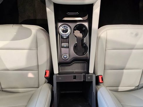 New 2025 Ford Explorer Active w/ Active Comfort Package image 21