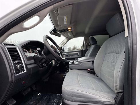 Used 2016 RAM 2500 SLT image 13