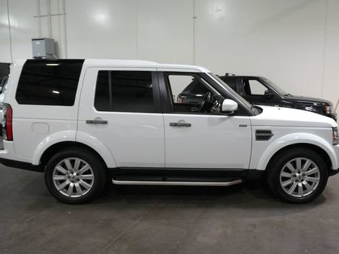 Used 2016 Land Rover LR4 HSE AWD/4WD image 5