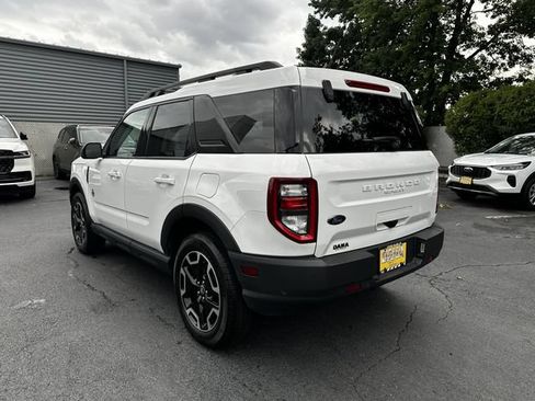Certified 2023 Ford Bronco Sport Outer Banks w/ Tech Package AWD/4WD image 7