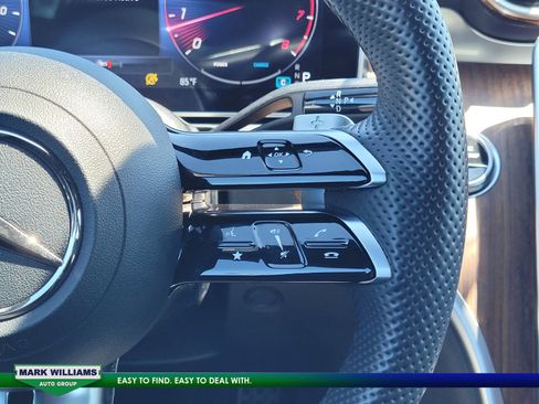 Used 2023 Mercedes-Benz C 300 4MATIC Sedan image 24