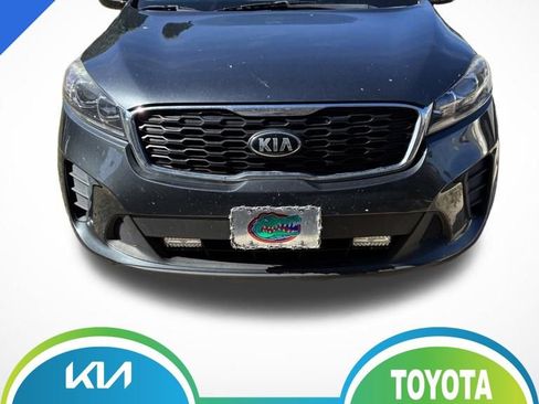 Used 2019 Kia Sorento S FWD image 1