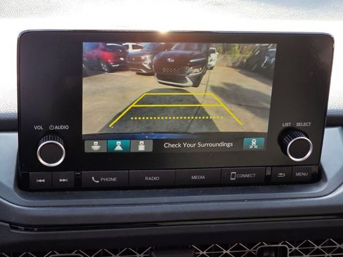 Used 2025 Honda Accord SE image 23