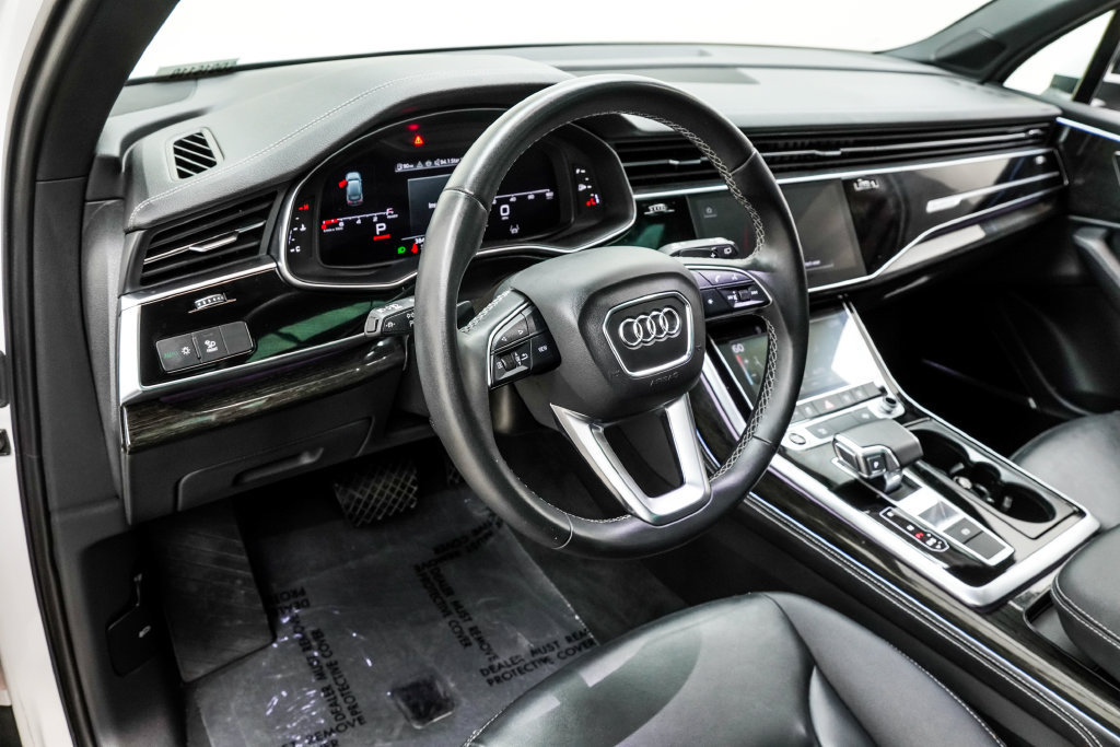 Used 2025 Audi Q7 3.0T Premium Plus AWD/4WD image 22