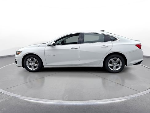 Used 2022 Chevrolet Malibu LS w/ Driver Confidence Package II FWD image 5