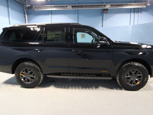 New 2026 Ford Expedition Tremor image 34