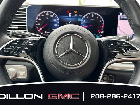 Used 2024 Mercedes-Benz GLS 450 4MATIC image 25