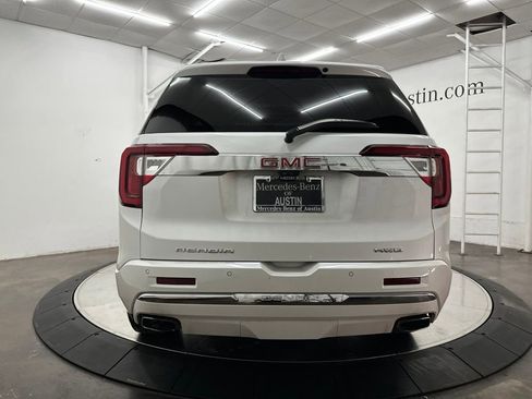 Used 2021 GMC Acadia Denali w/ Denali Technology Package AWD/4WD image 4