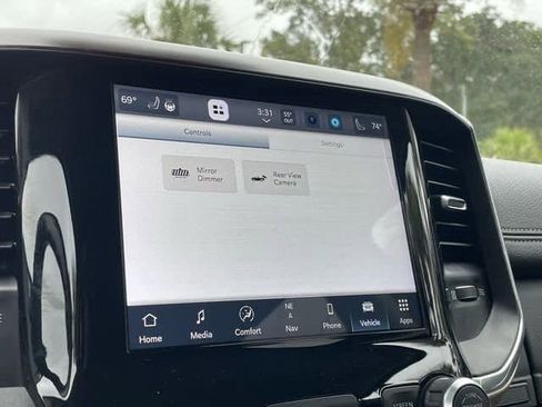 Used 2022 RAM 1500 Laramie image 18