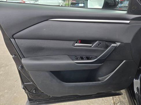 Used 2025 MAZDA CX-50 AWD 2.5 S w/ Preferred Package image 11