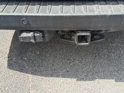 Used 2025 Ford Transit 250 148 Medium Roof Extended AWD w/ Load Area Protection Package image 11