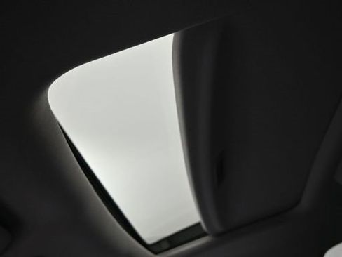 Certified 2022 Honda Pilot Touring image 18