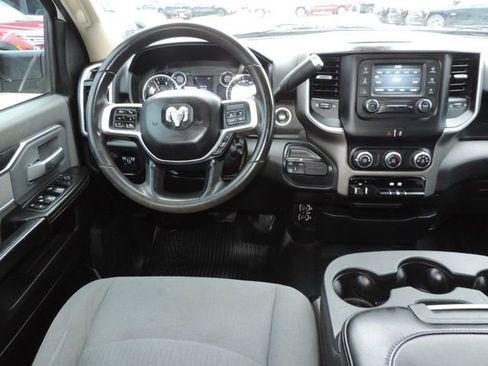 Used 2019 RAM 2500 Big Horn image 23