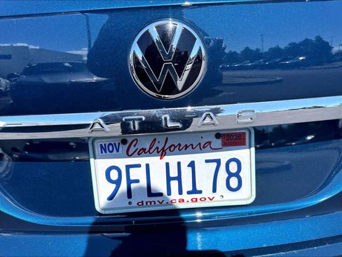 Used 2020 Volkswagen Atlas Cross Sport SE AWD/4WD image 23