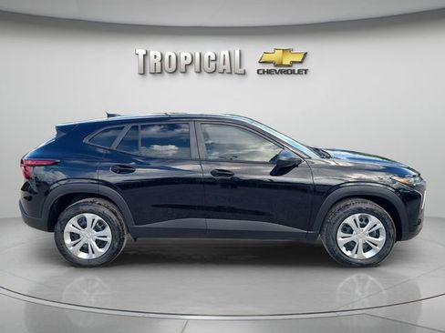 New 2026 Chevrolet Trax LS FWD image 6
