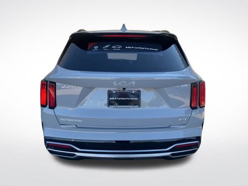 Certified 2023 Kia Sorento SX image 48