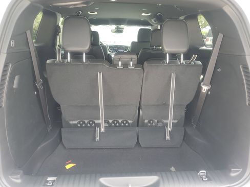 New 2026 Chrysler Pacifica Select image 7