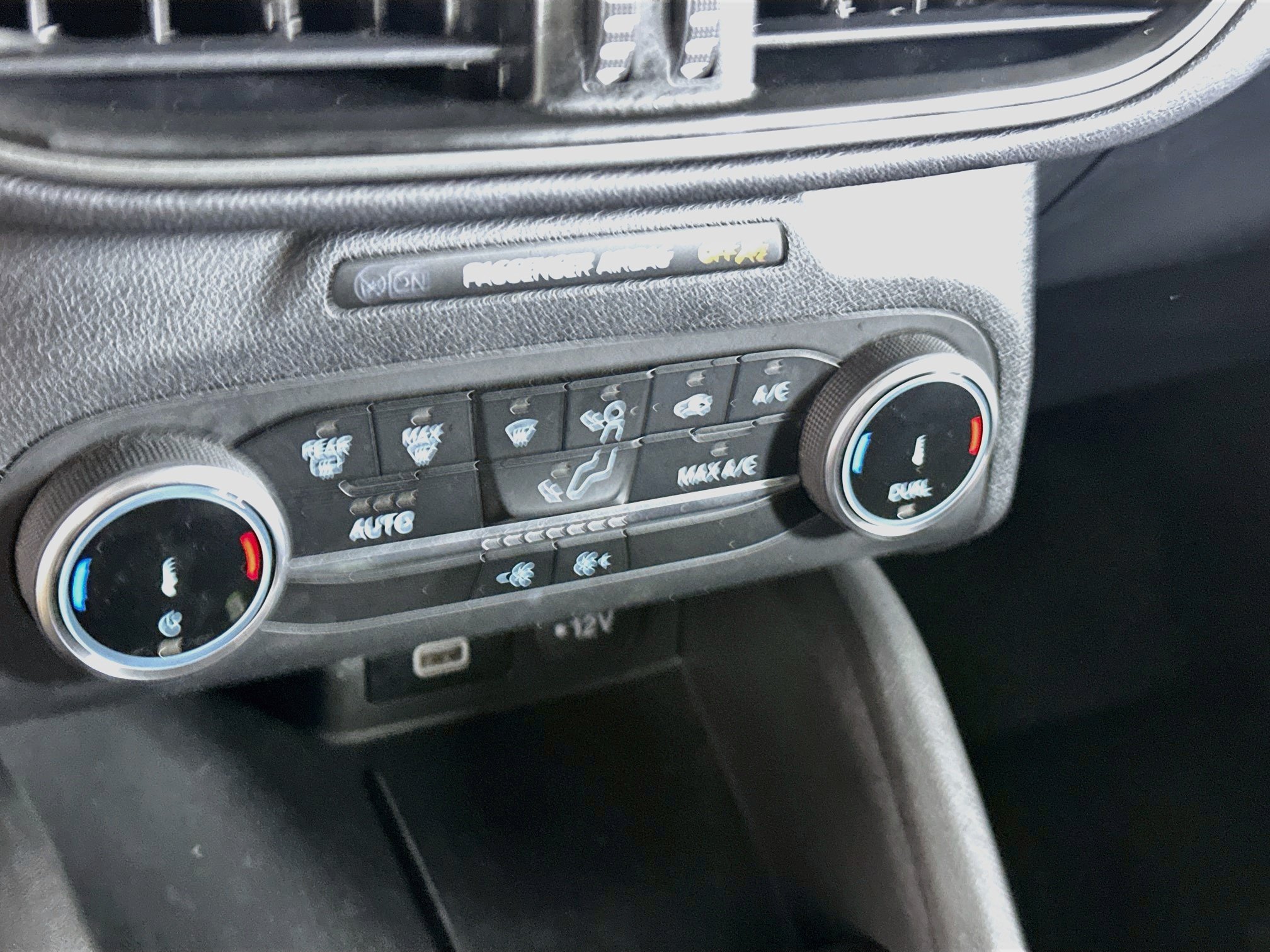 Used 2025 Ford Escape Active FWD image 24