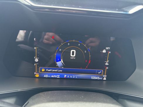 Used 2023 Chevrolet Colorado Z71 w/ Z71 Convenience Package 2 image 32