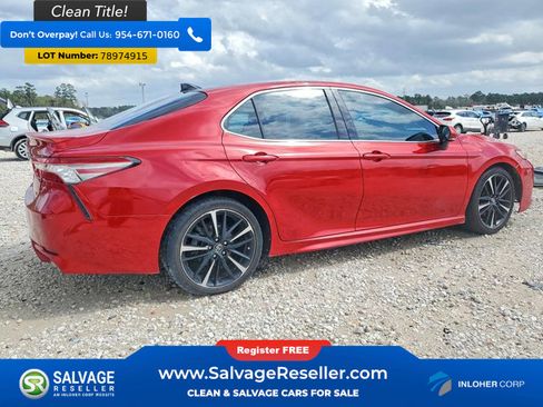 Used 2019 Toyota Camry XSE FWD image 4